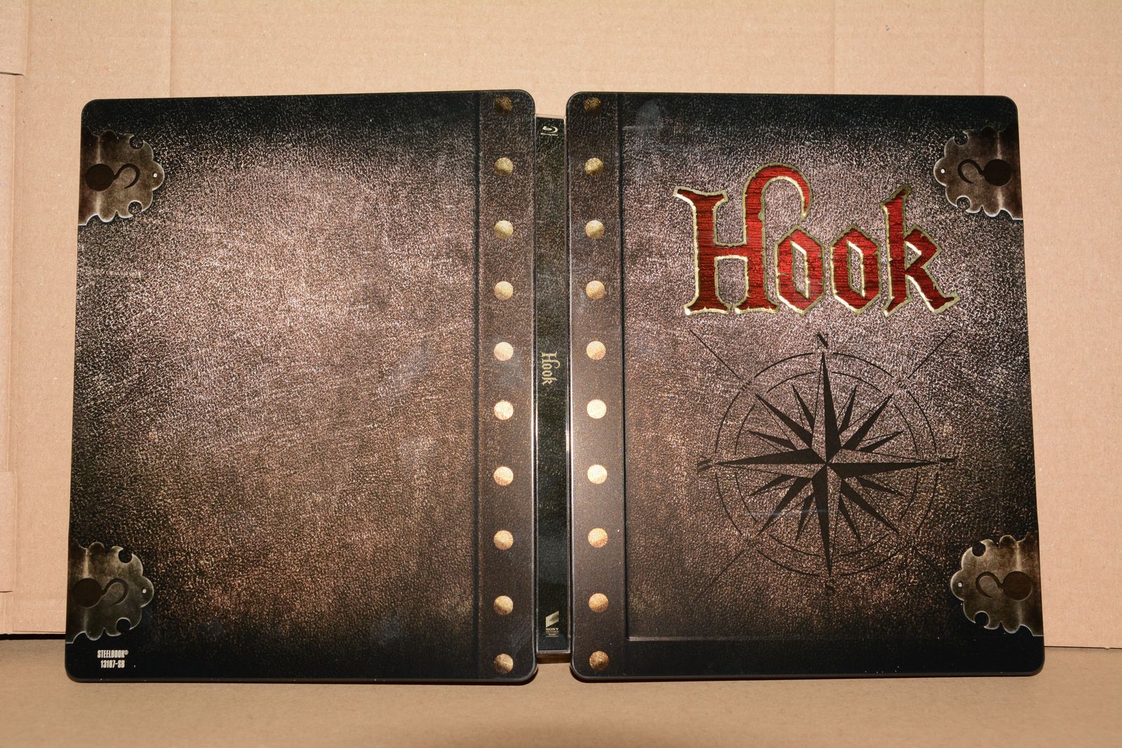 hook_it_steel.jpg