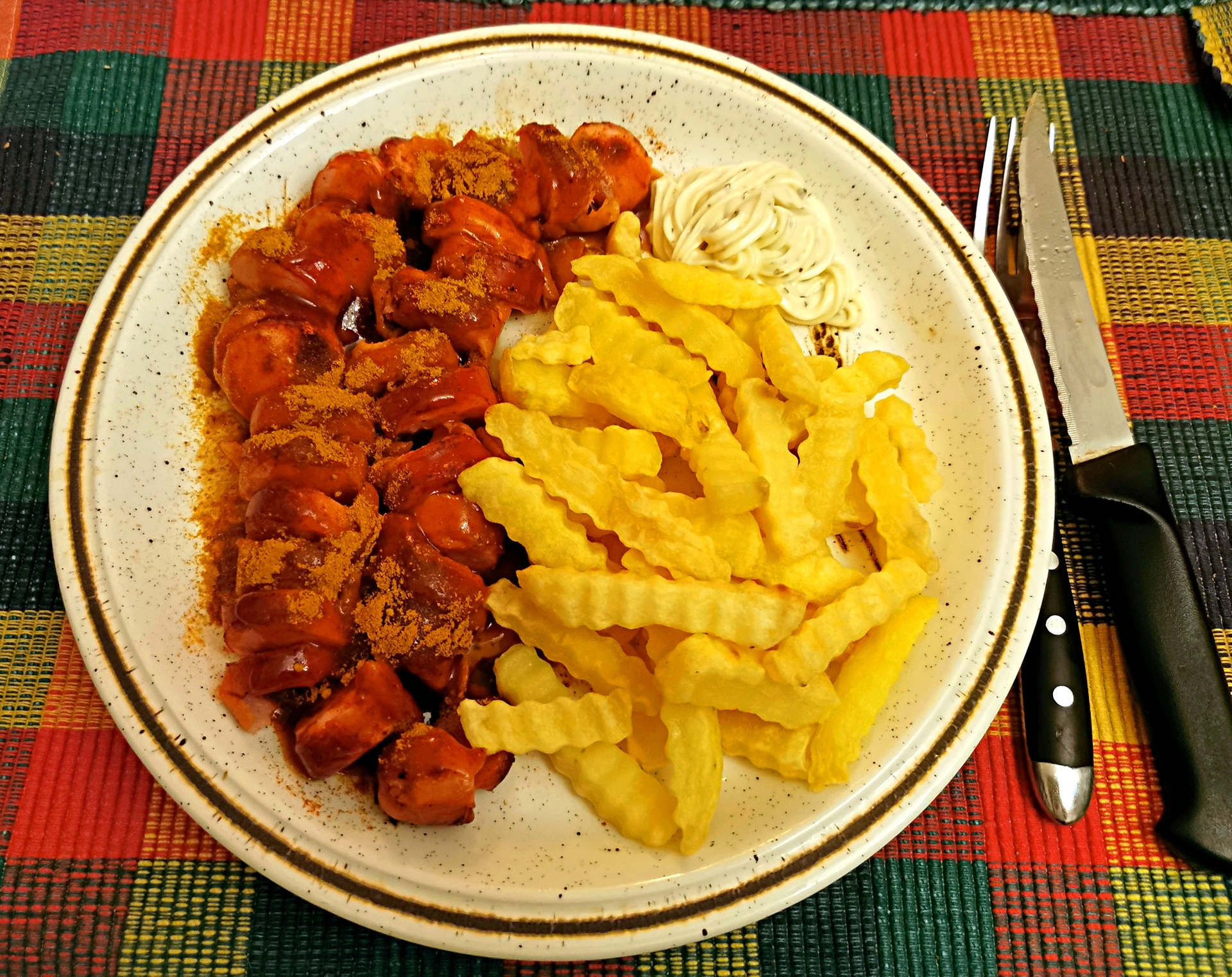 CurryMitPommesOK.jpg