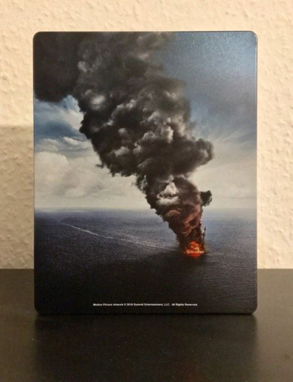 Deepwater-steelbook-fr-2.jpg