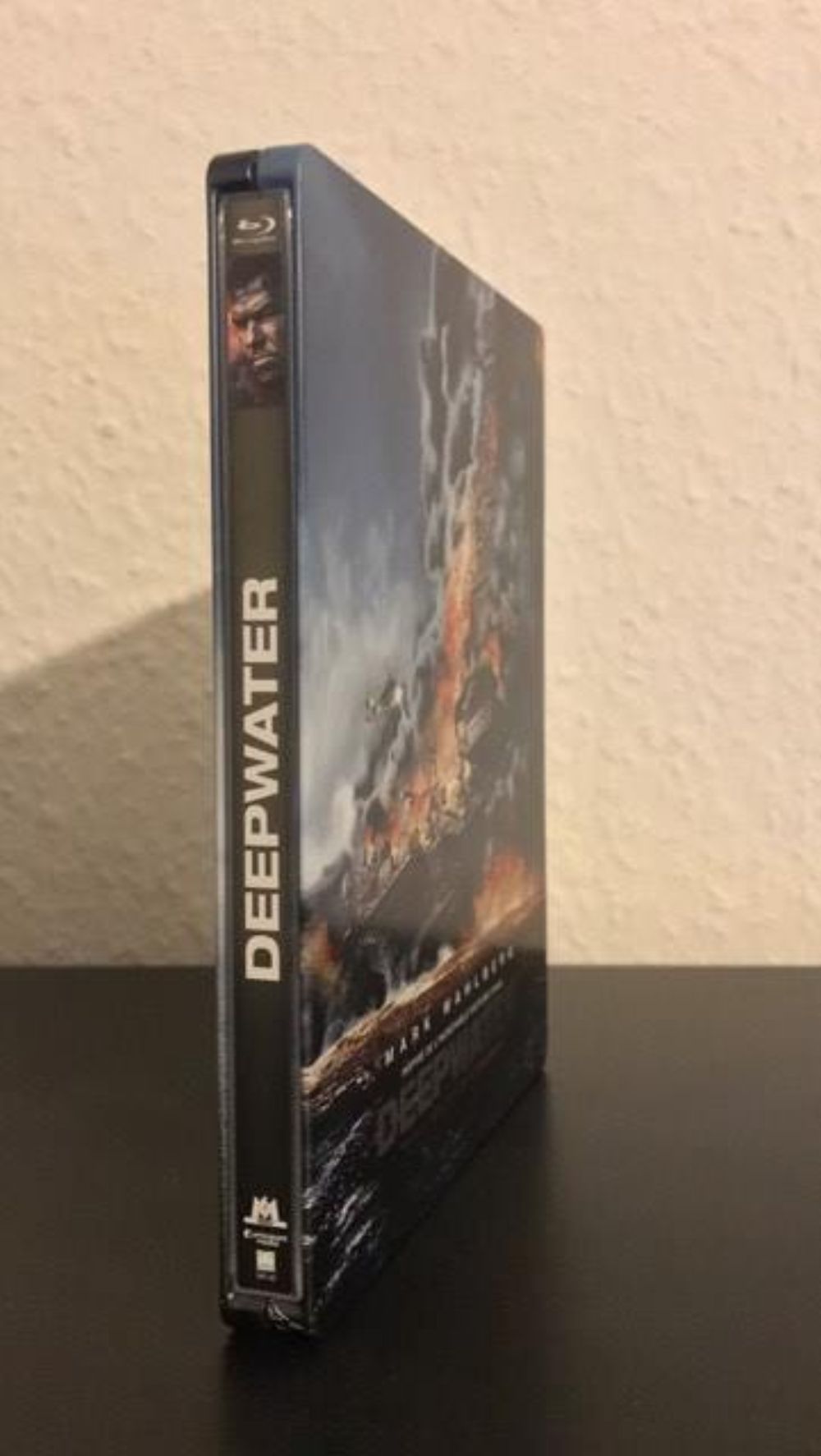 Deepwater-steelbook-fr-3.jpg