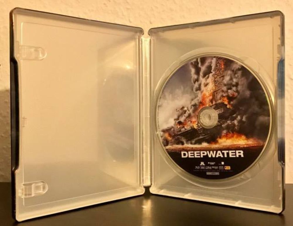 Deepwater-steelbook-fr-4.jpg