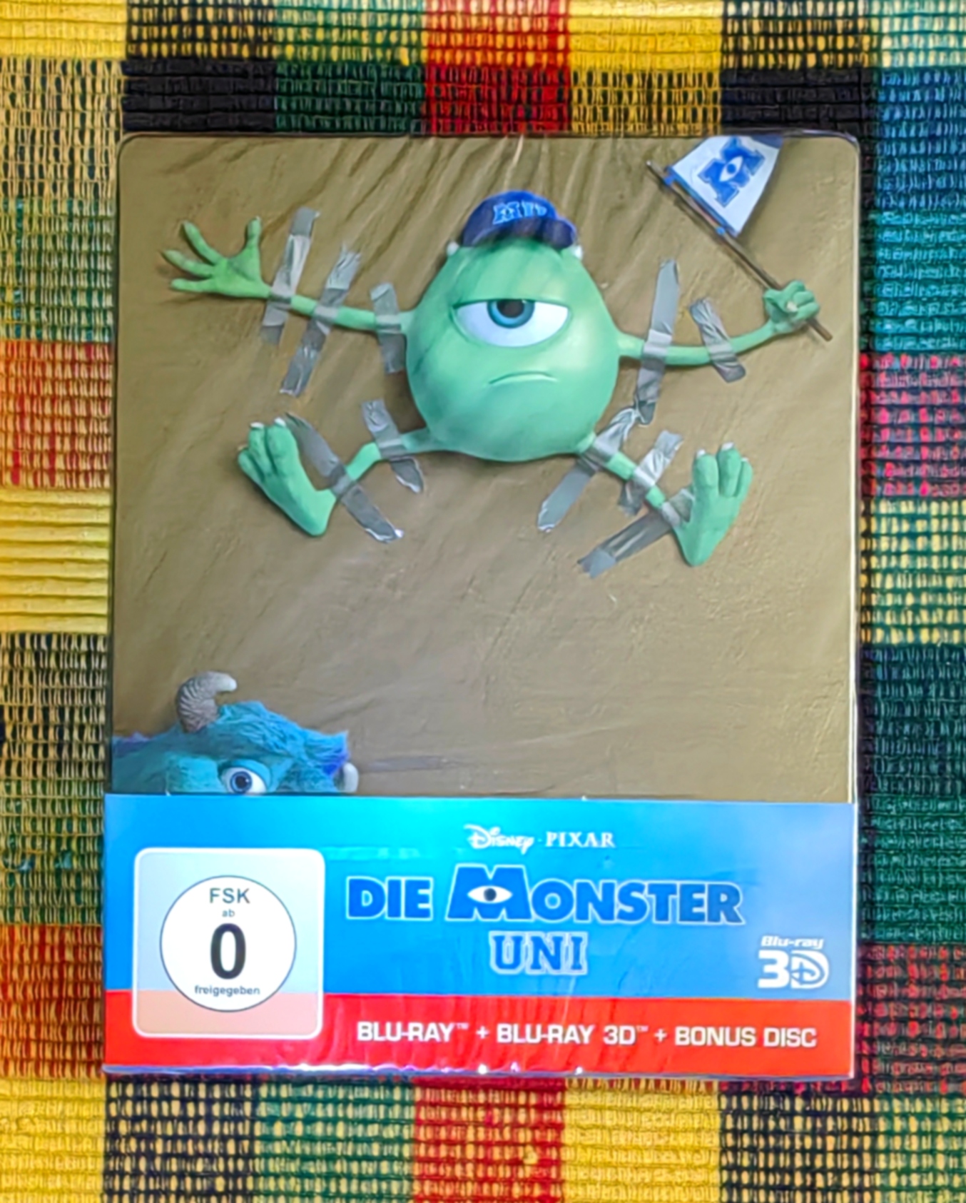 sbMonsterUniVSok.jpg