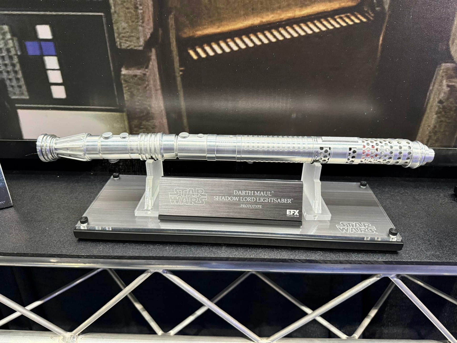 sdcc_028_efx.jpg