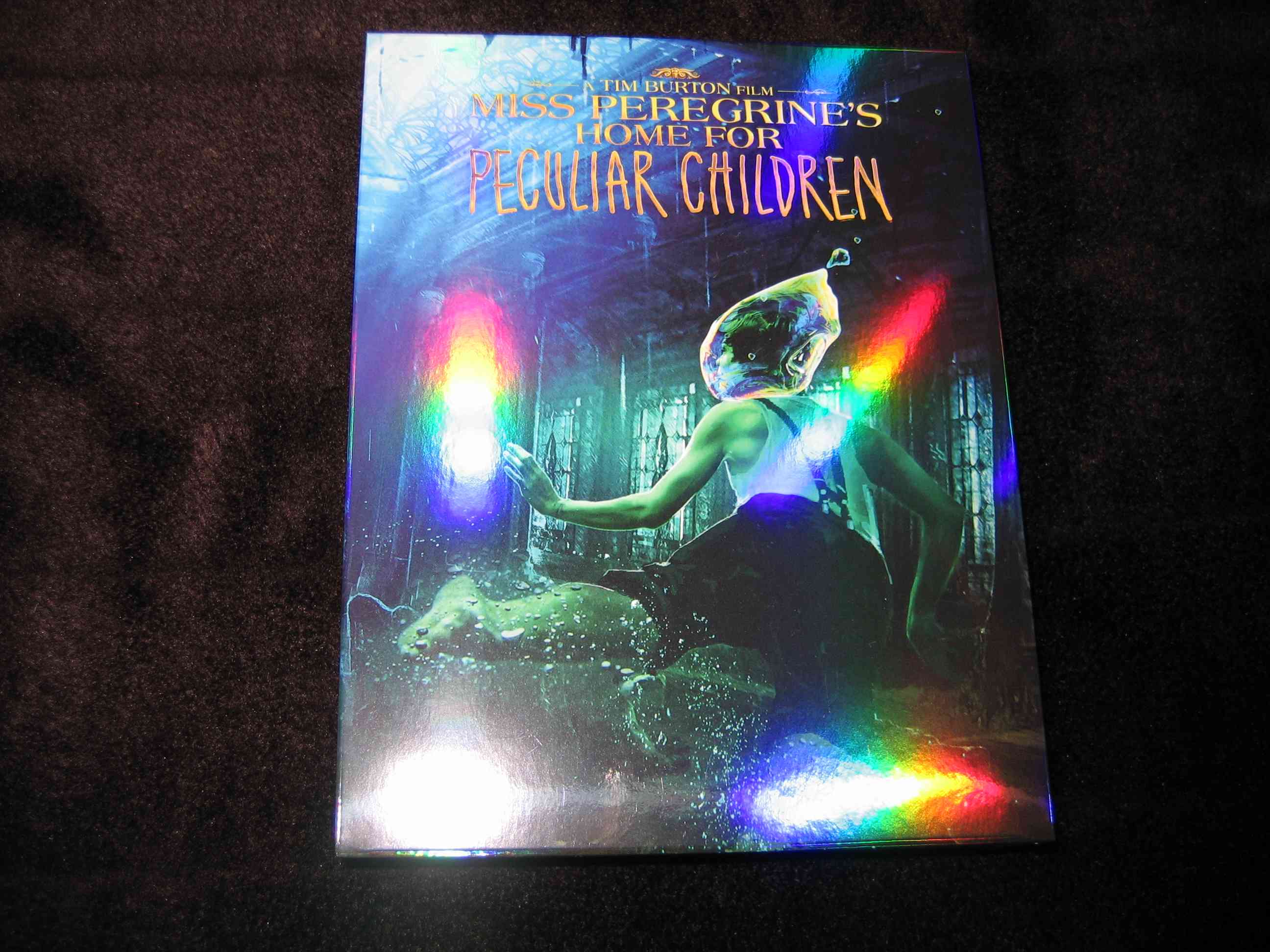 Miss_Peregrins_home_for_peculiar_children (CZ)_b.JPG