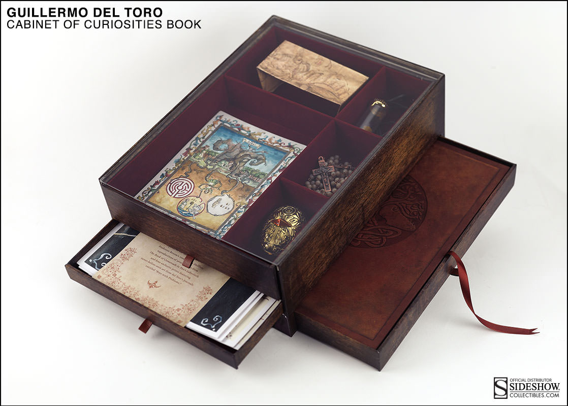 902201-guillermo-del-toro-cabinet-of-curiosities-limited-edition-007.jpg