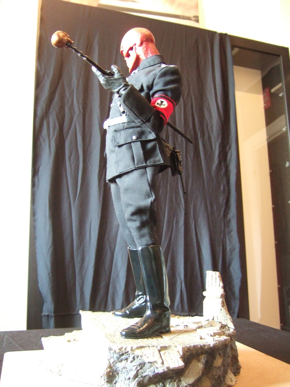 2010_0120redskull0017.JPG