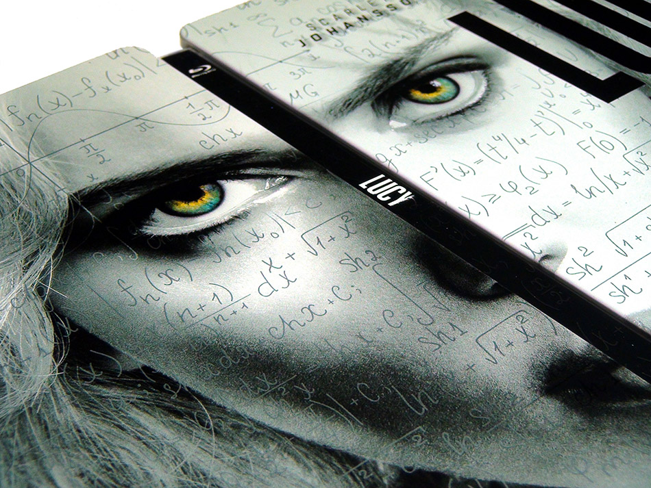 fotografias-del-steelbook-exclusivo-de-lucy-original_9.jpg