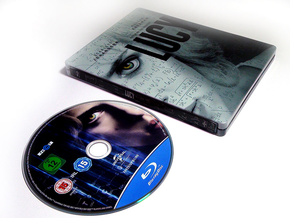 fotografias-del-steelbook-exclusivo-de-lucy-original_11.jpg