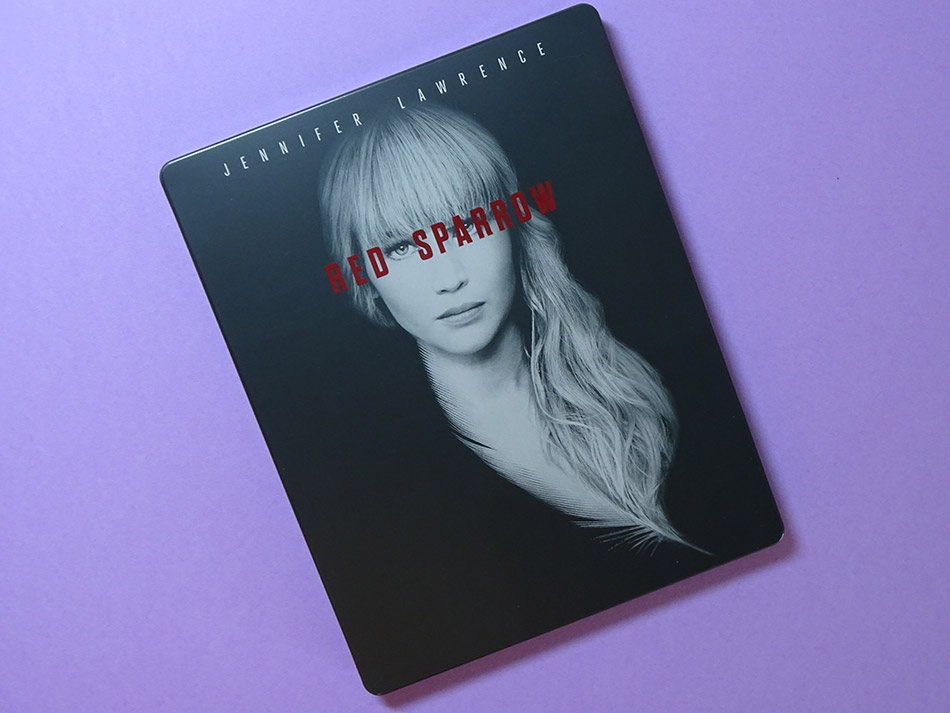 fotografias-del-steelbook-de-gorrion-rojo-en-blu-ray-original_0.jpg