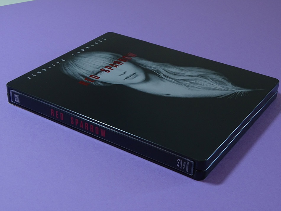 fotografias-del-steelbook-de-gorrion-rojo-en-blu-ray-original_5.jpg