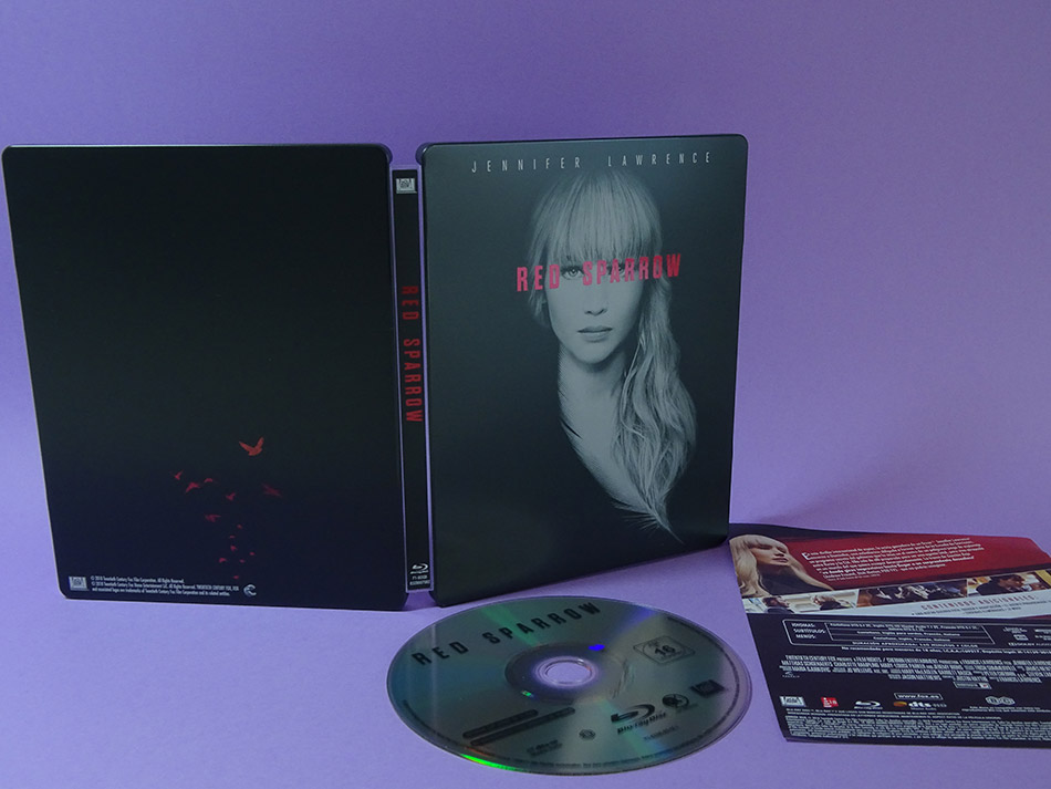 fotografias-del-steelbook-de-gorrion-rojo-en-blu-ray-original_13.jpg