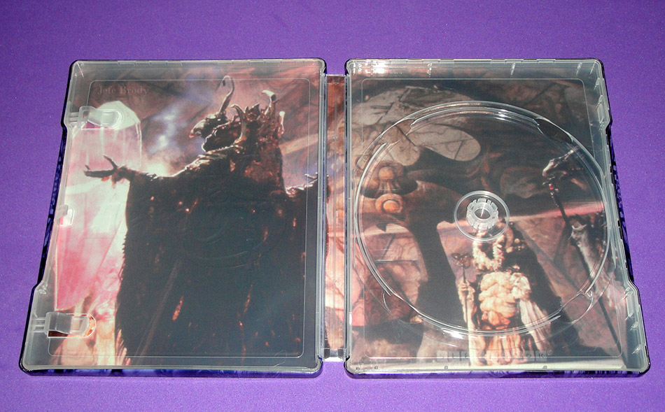 fotografias-del-steelbook-de-cristal-oscuro-en-blu-ray-original_9.jpg