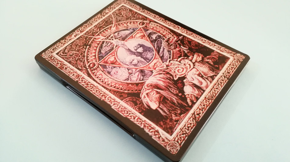 fotografias-del-steelbook-de-cristal-oscuro-en-4k-y-blu-ray-original_7.jpg
