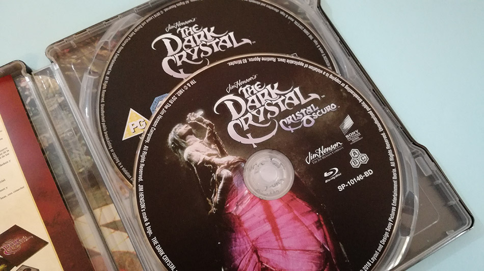 fotografias-del-steelbook-de-cristal-oscuro-en-4k-y-blu-ray-original_11.jpg