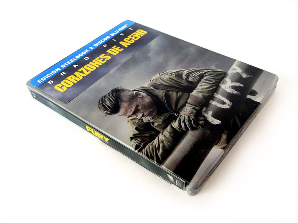 fotografias-del-steelbook-de-corazones-de-acero-en-blu-ray-original_0.jpg