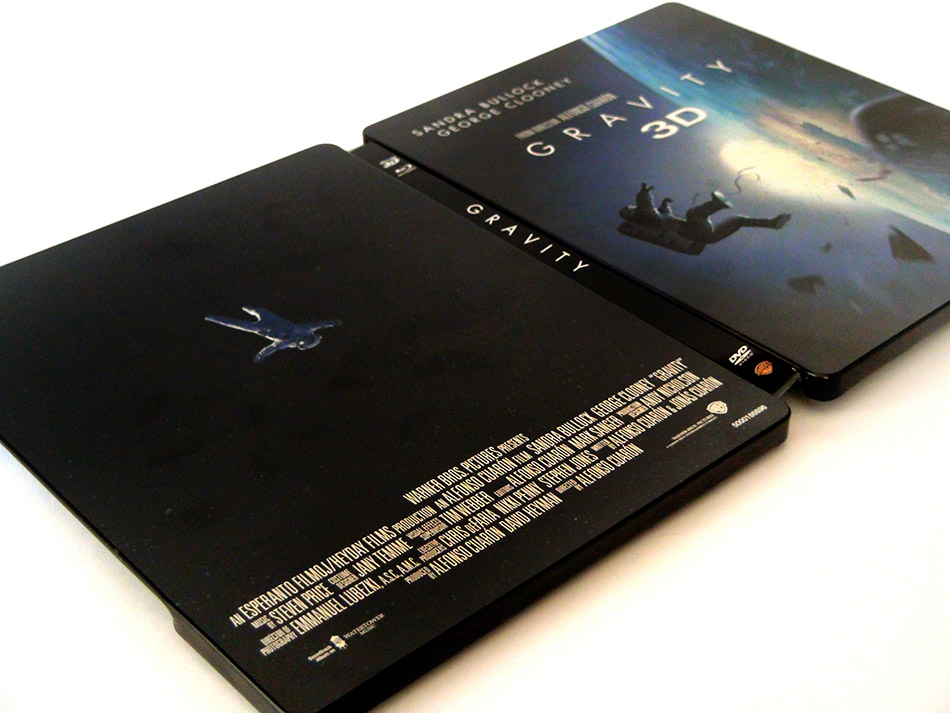 fotografias-del-steelbook-de-gravity-en-blu-ray-3d-y-2d-original_7.jpg