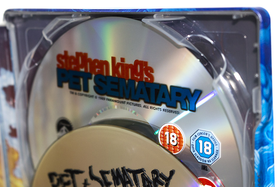 fotografias-del-steelbook-de-el-cementerio-viviente-en-blu-ray-original_11.jpg