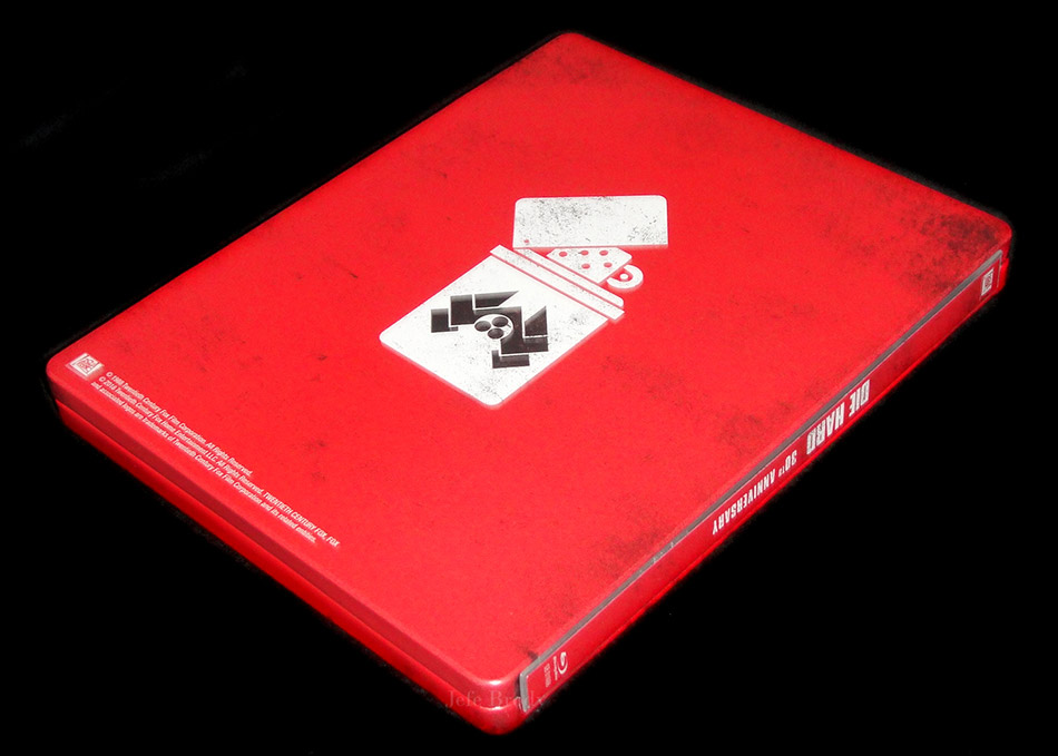 fotografias-del-steelbook-de-jungla-de-cristal-30-aniversario-en-blu-ray-original_1.jpg