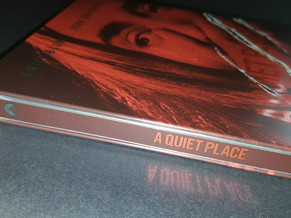 fotografias-del-steelbook-con-libreto-de-un-lugar-tranquilo-en-blu-ray-original_10.jpg