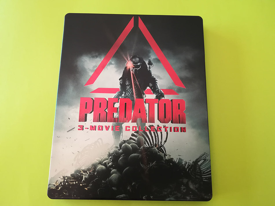 fotografias-del-steelbook-con-la-trilogia-predator-en-blu-ray-original_0.jpg
