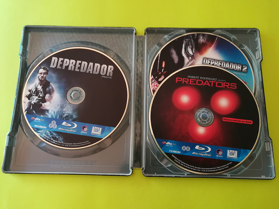 fotografias-del-steelbook-con-la-trilogia-predator-en-blu-ray-original_10.jpg