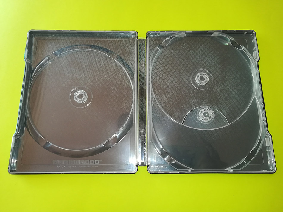 fotografias-del-steelbook-con-la-trilogia-predator-en-blu-ray-original_11.jpg