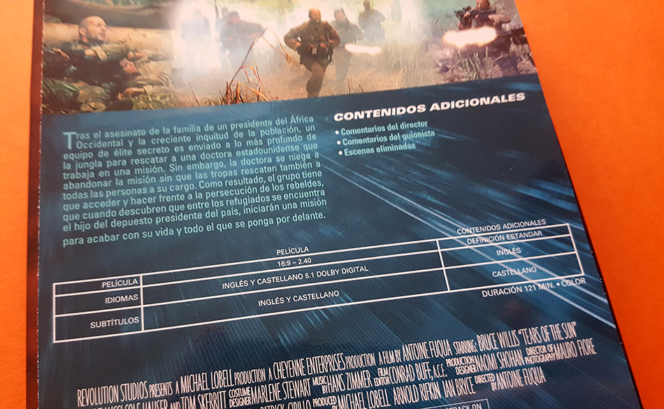 fotografias-del-steelbook-de-lagrimas-del-sol-en-blu-ray-original_3.jpg