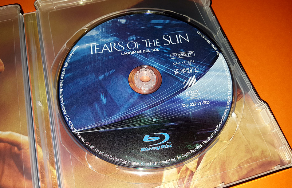 fotografias-del-steelbook-de-lagrimas-del-sol-en-blu-ray-original_12.jpg