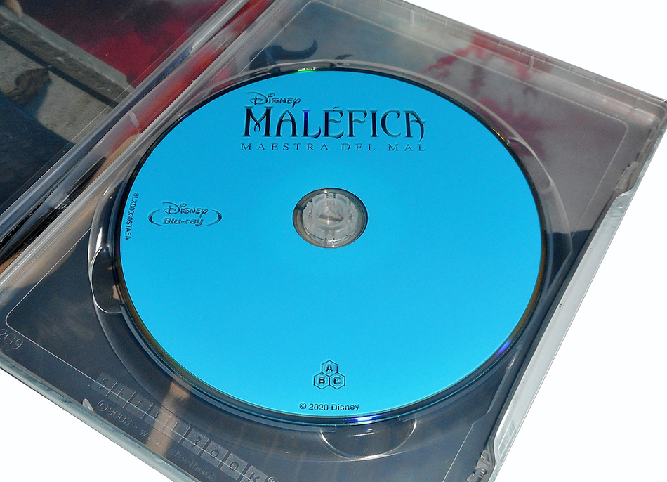 fotografias-del-steelbook-de-malefica-maestra-del-mal-en-blu-ray-original_7.jpg