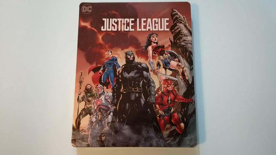 fotografias-del-steelbook-ilustrado-de-liga-de-la-justicia-en-blu-ray-original_4.jpg