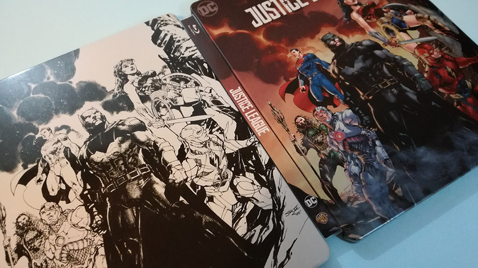 fotografias-del-steelbook-ilustrado-de-liga-de-la-justicia-en-blu-ray-original_9.jpg