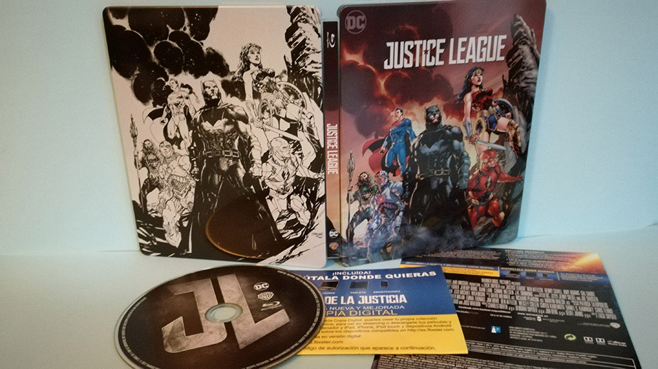 fotografias-del-steelbook-ilustrado-de-liga-de-la-justicia-en-blu-ray-original_12.jpg