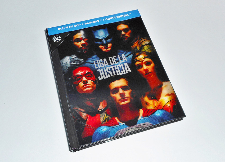 fotografias-del-digibook-de-liga-de-la-justicia-en-blu-ray-3d-y-2d-original_0.jpg