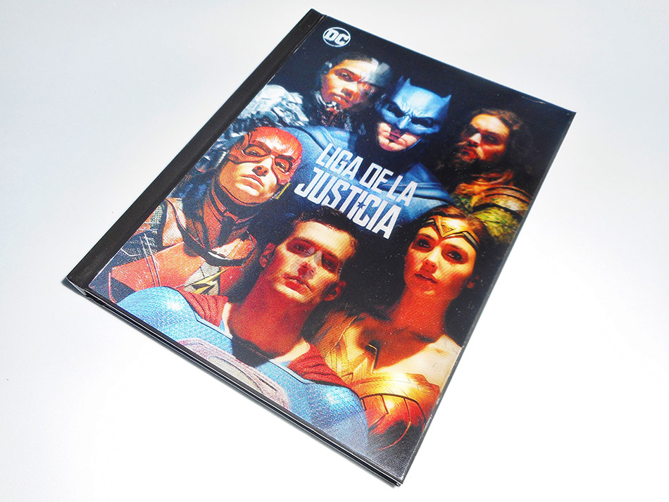 fotografias-del-digibook-de-liga-de-la-justicia-en-blu-ray-3d-y-2d-original_3.jpg