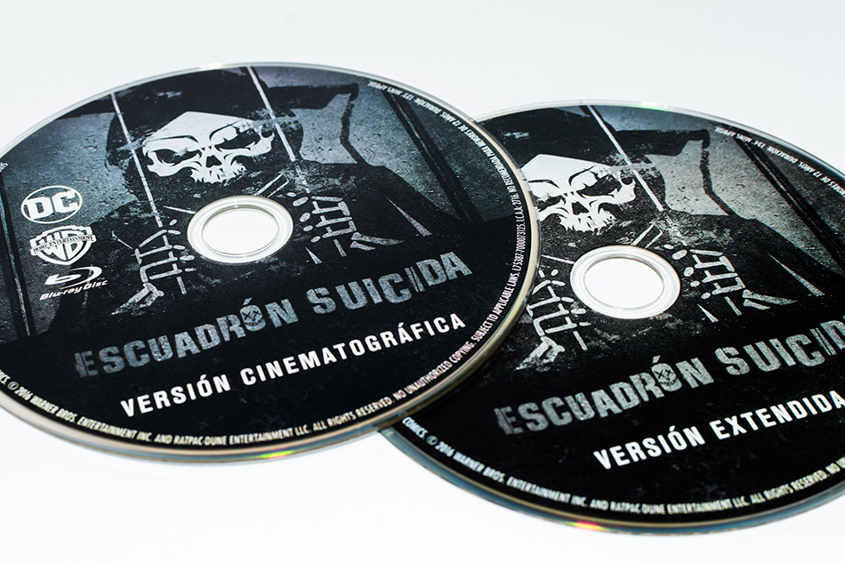 fotografias-del-steelbook-de-escuadron-suicida-en-blu-ray-original_9.jpg