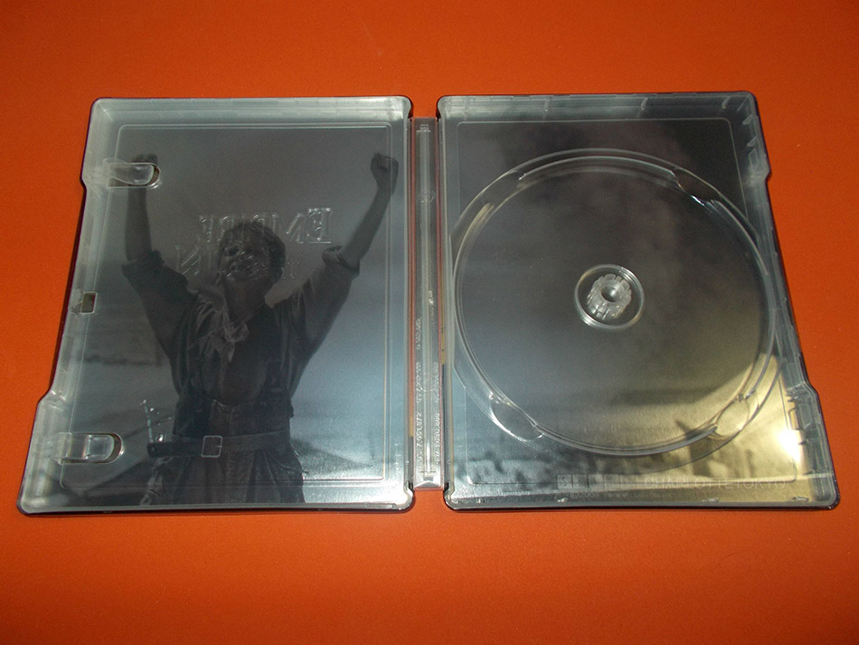 fotografias-del-steelbook-de-el-imperio-del-sol-en-blu-ray-original_6.jpg