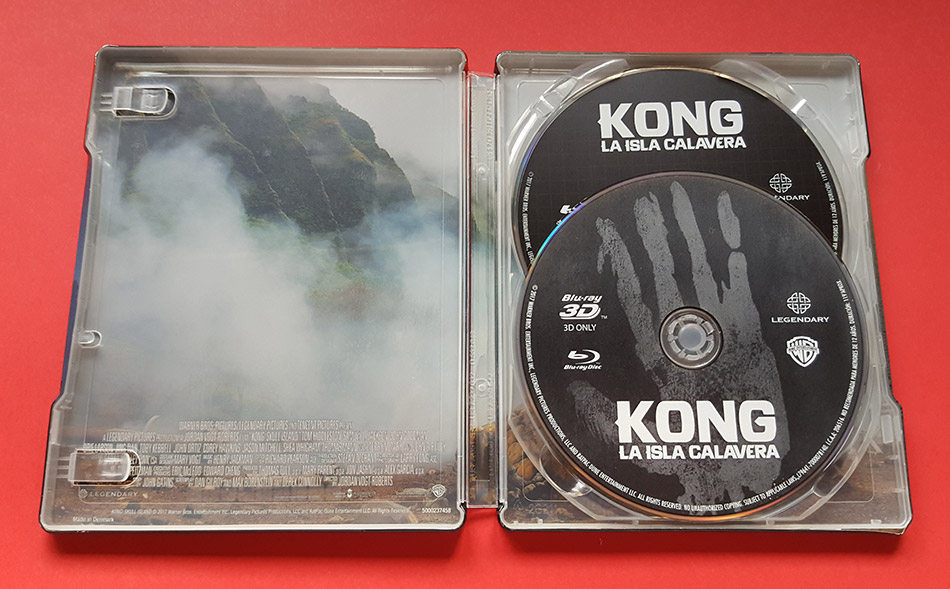 fotografias-de-steelbook-de-kong-la-isla-calavera-en-blu-ray-3d-y-2d-original_13.jpg