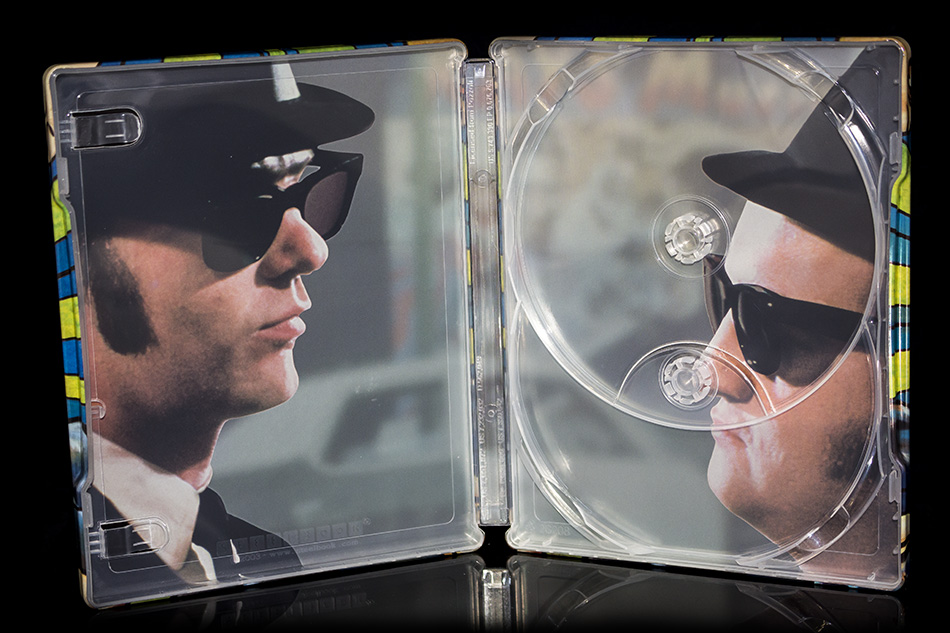 fotografias-del-steelbook-de-granujas-a-todo-ritmo-en-uhd-4k-original_10.jpg