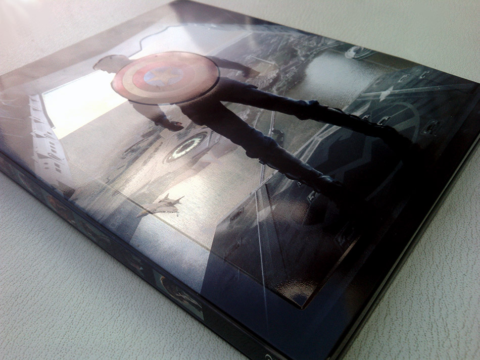 fotografias-del-steelbook-de-capitan-america-el-soldado-de-invierno-en-blu-ray-original_3.jpg