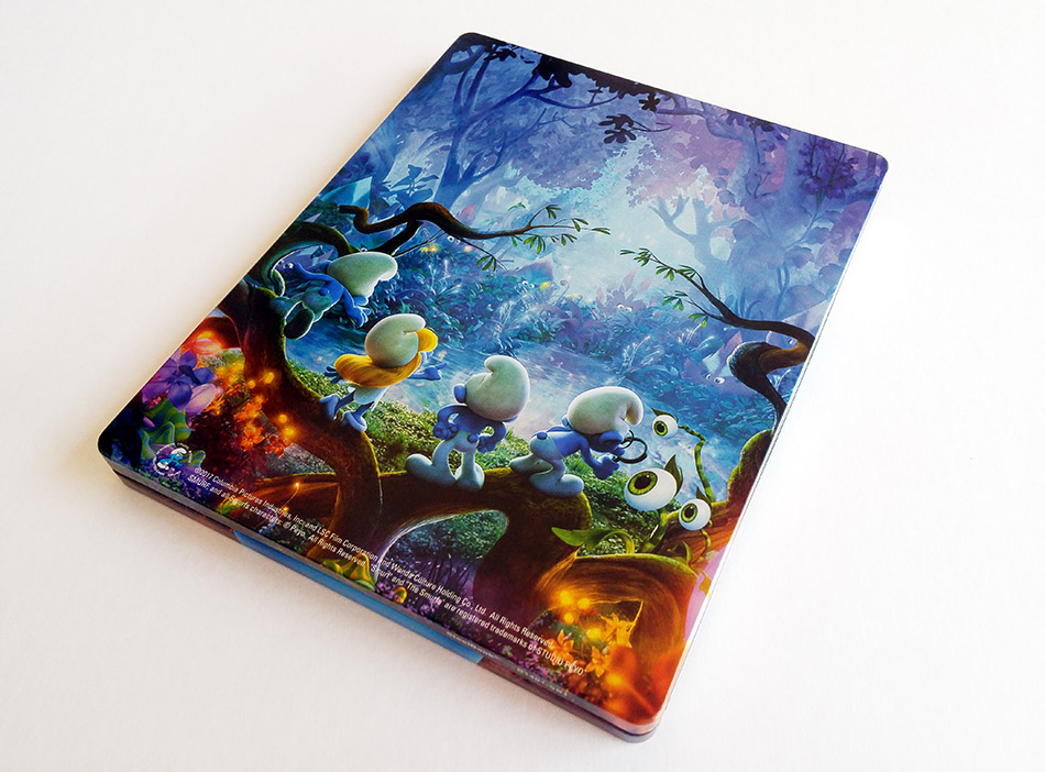 fotografias-del-steelbook-de-los-pitufos-la-aldea-escondida-en-blu-ray-original_4.jpg
