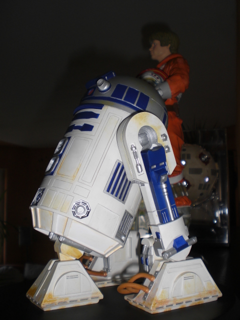 Attakus R2-D2 (26).JPG