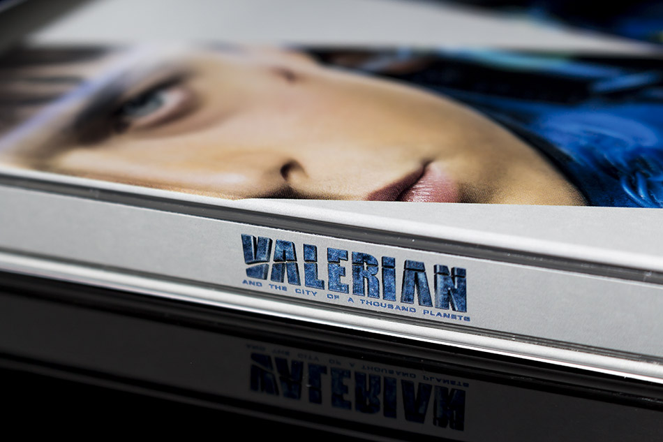fotografias-del-steelbook-de-valerian-y-la-ciudad-de-los-mil-planetas-3d-2d-original_1.jpg