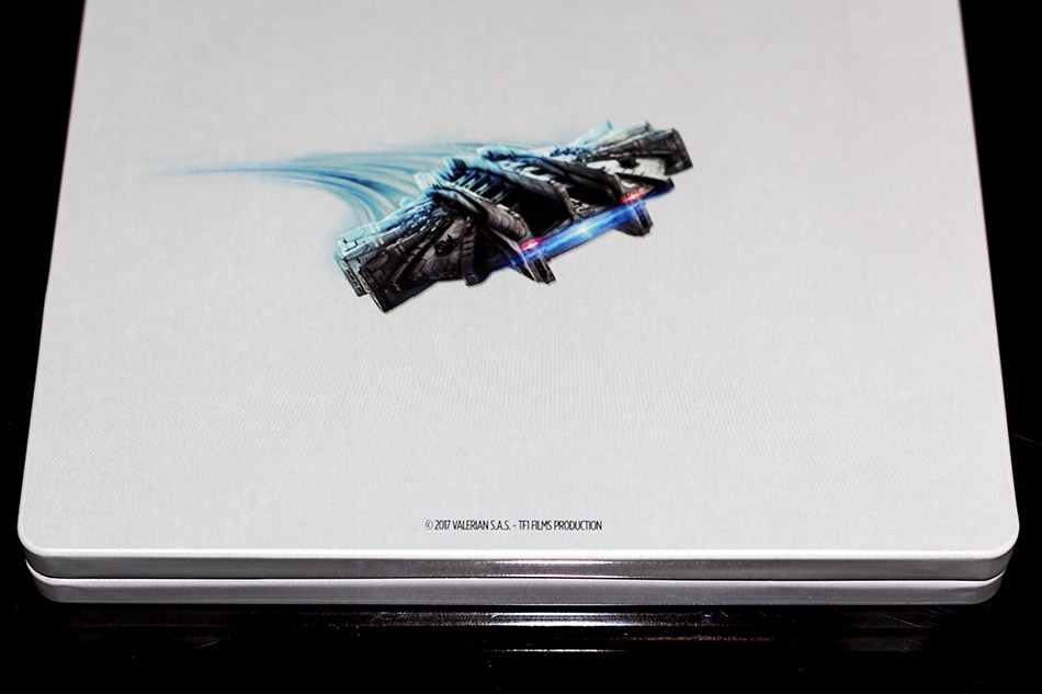 fotografias-del-steelbook-de-valerian-y-la-ciudad-de-los-mil-planetas-3d-2d-original_4.jpg