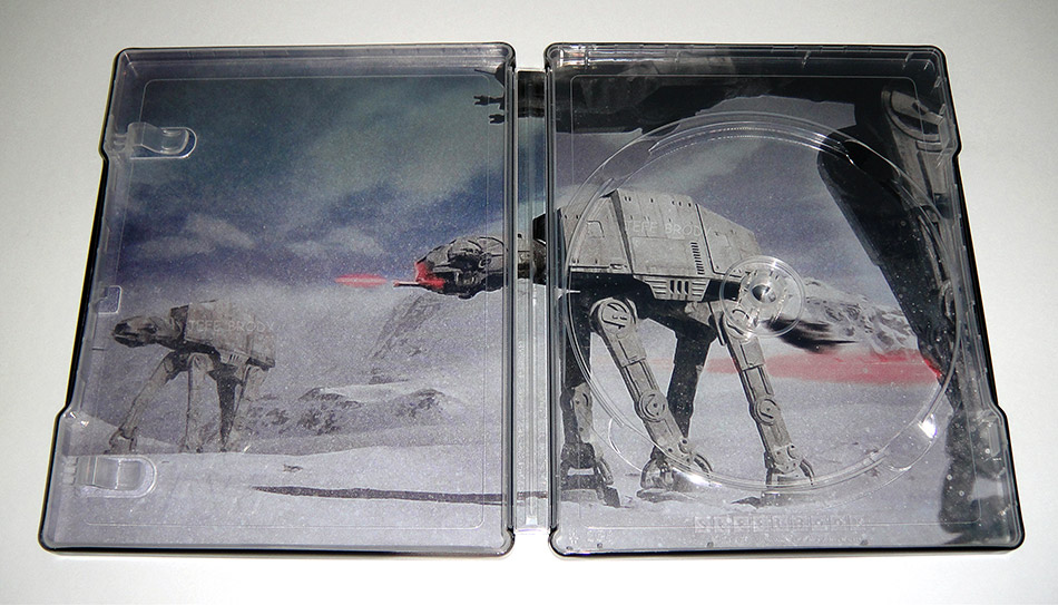 fotografias-del-steelbook-de-star-wars-episodio-v-el-imperio-contraataca-en-blu-ray-original_9.jpg