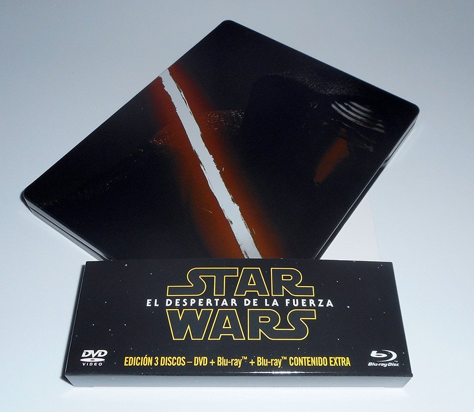 fotografias-del-steelbook-de-star-wars-el-despertar-de-la-fuerza-en-blu-ray-original_2.jpg