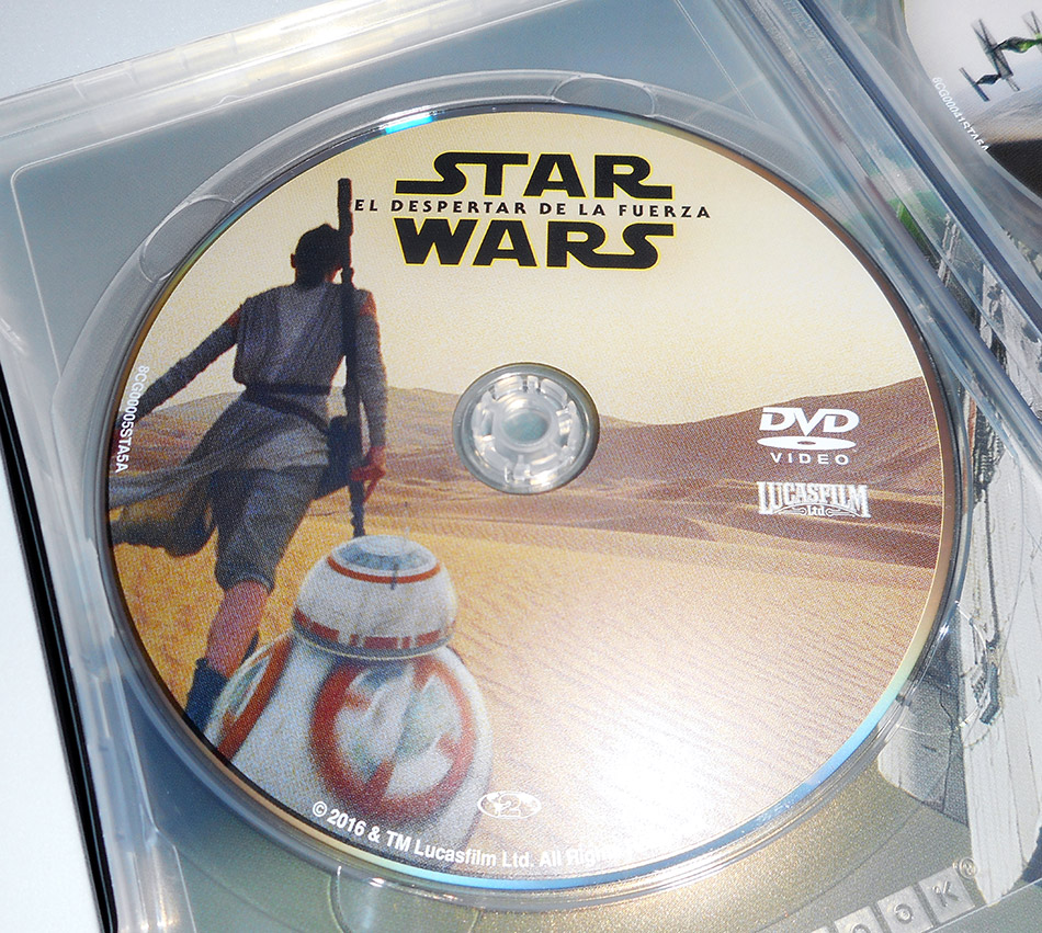 fotografias-del-steelbook-de-star-wars-el-despertar-de-la-fuerza-en-blu-ray-original_7.jpg