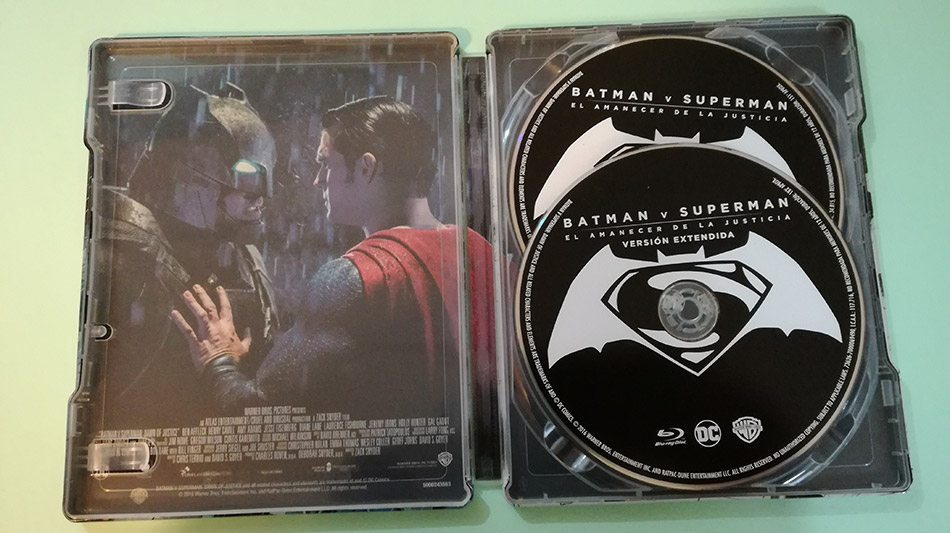 fotografias-del-steelbook-de-batman-v-superman-el-amanecer-de-la-justicia-en-blu-ray-original_10.jpg