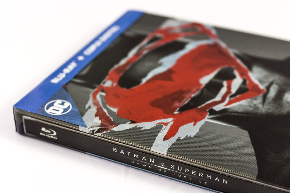 fotografias-del-steelbook-de-batman-v-superman-el-amanecer-de-la-justicia-en-blu-ray-original_1.jpg