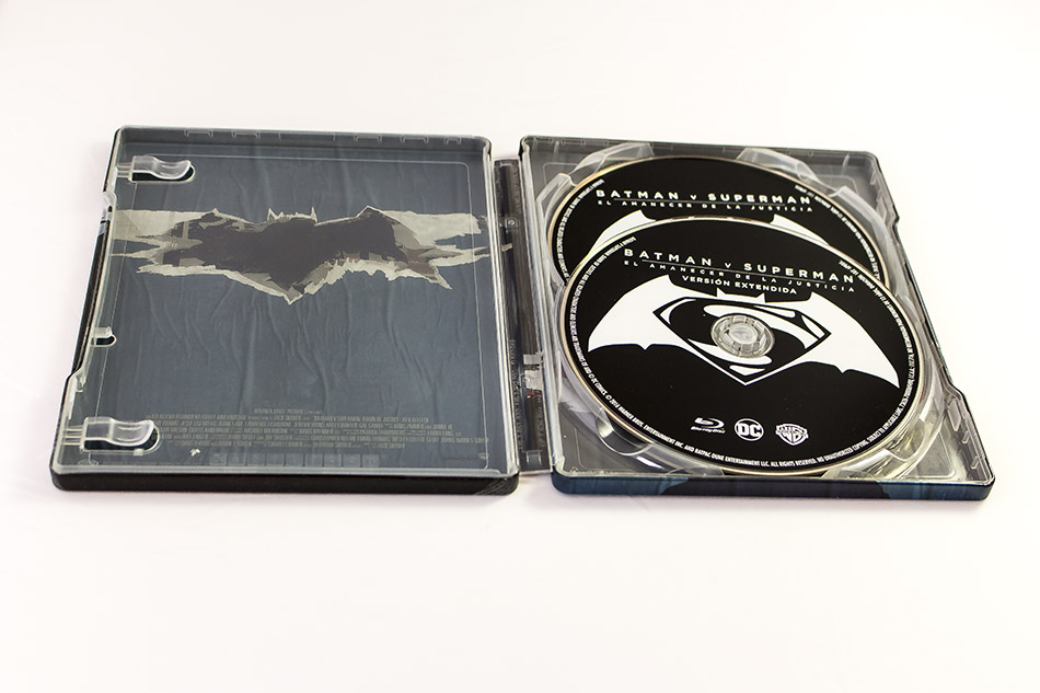 fotografias-del-steelbook-de-batman-v-superman-el-amanecer-de-la-justicia-en-blu-ray-original_11.jpg