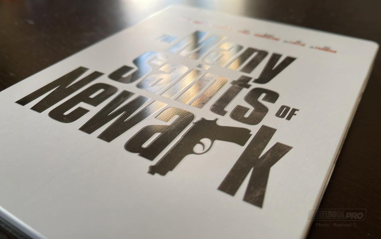 Newark-steelbook-1.jpg